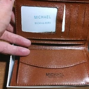 Michael Kors ladies wallet